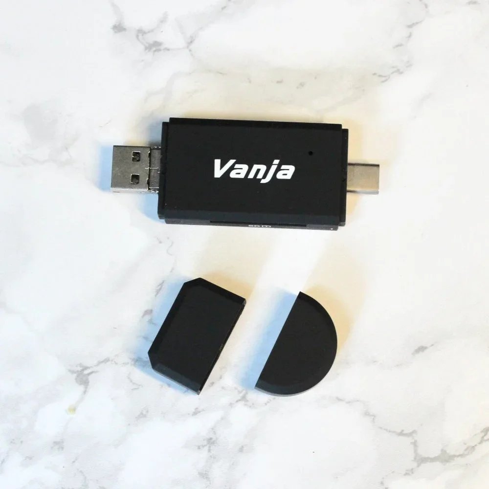 Vanja Memory Card Reader